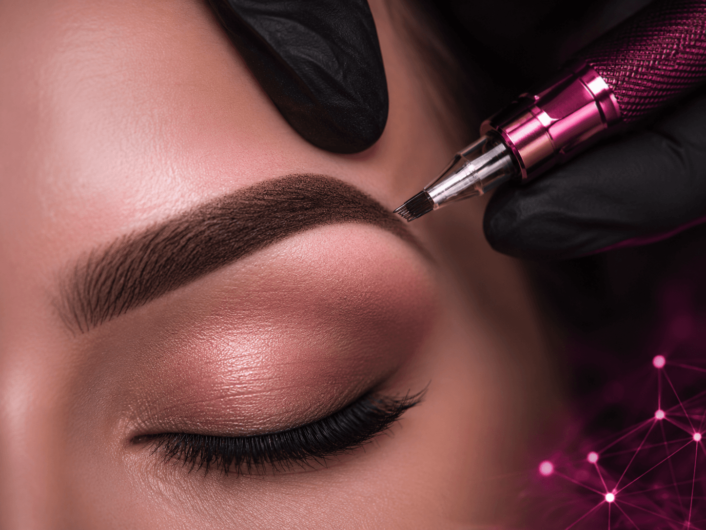 Powder / ombré brows