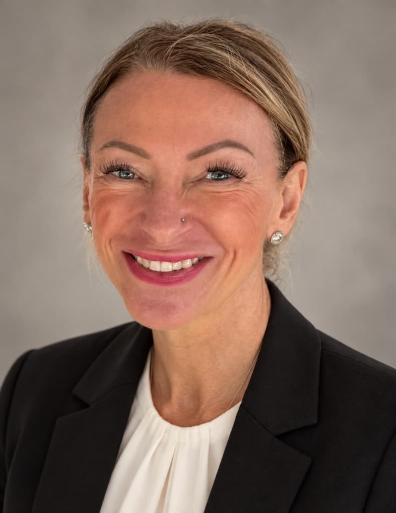 Laura C. Witt, Client Relations and Wellness Sales Specialist at Hello Gorgeous Med Spa in Oswego, IL